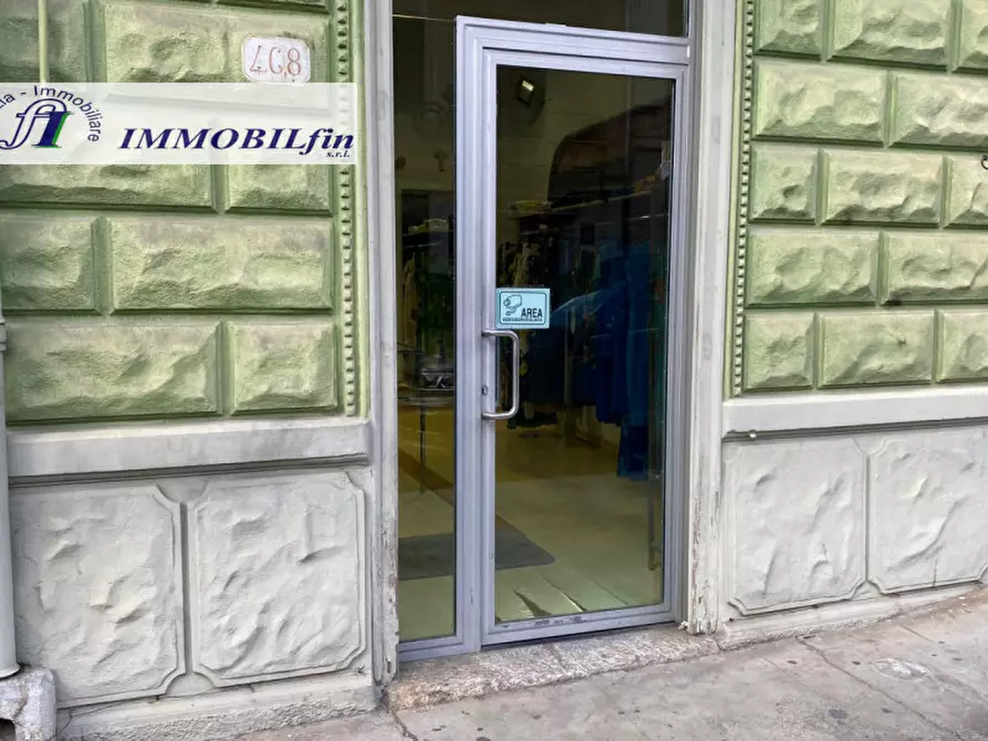 Immagine 4 di Negozio in affitto  in Corso Vittorio Emanuele a Villabate