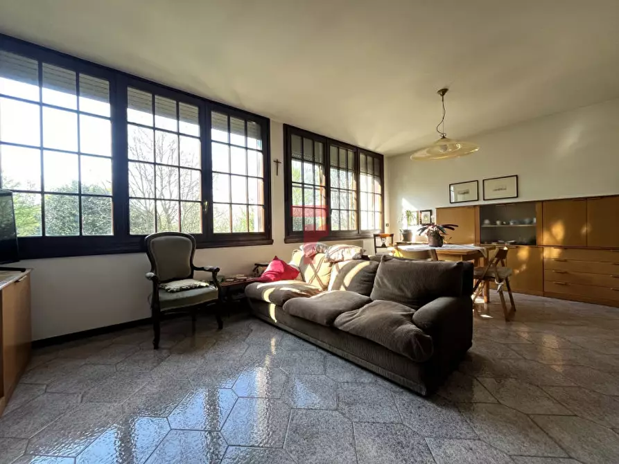 Immagine 3 di Casa indipendente in vendita  in Via Monte Grappa a Limena