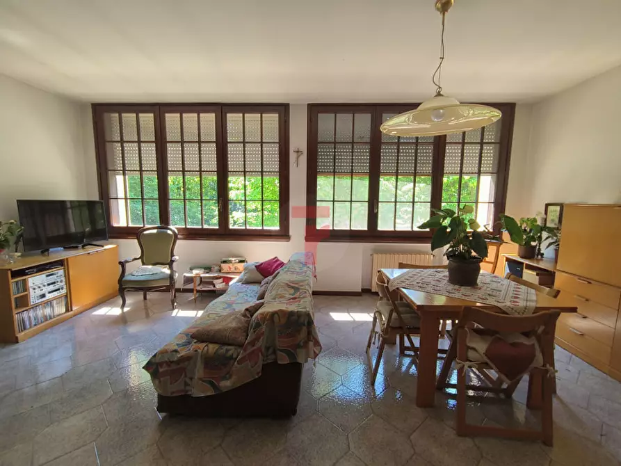 Immagine 4 di Casa indipendente in vendita  in Via Monte Grappa a Limena