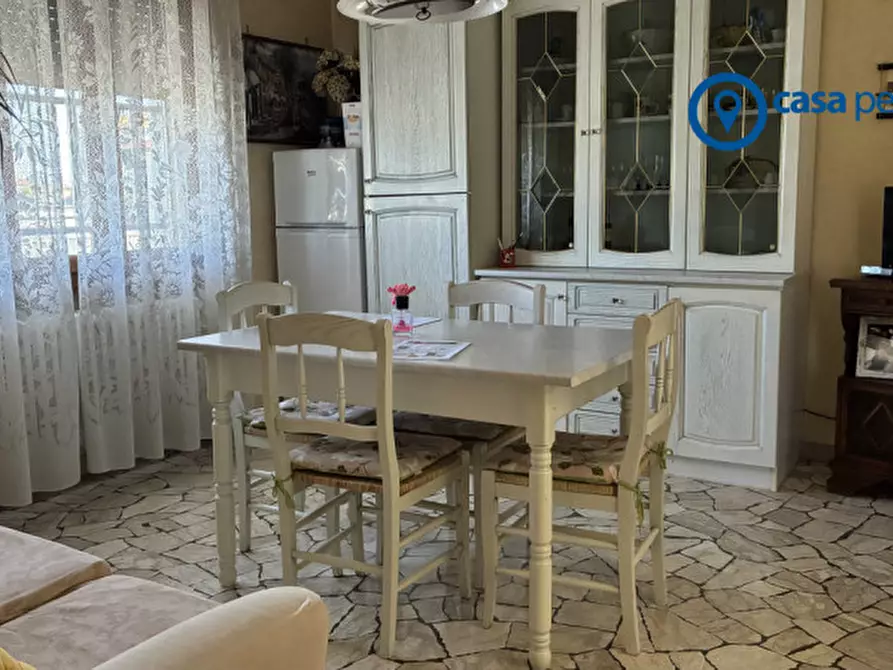 Immagine 12 di Casa bifamiliare in vendita  in Via Pietro Nenni, 3 a Gavello