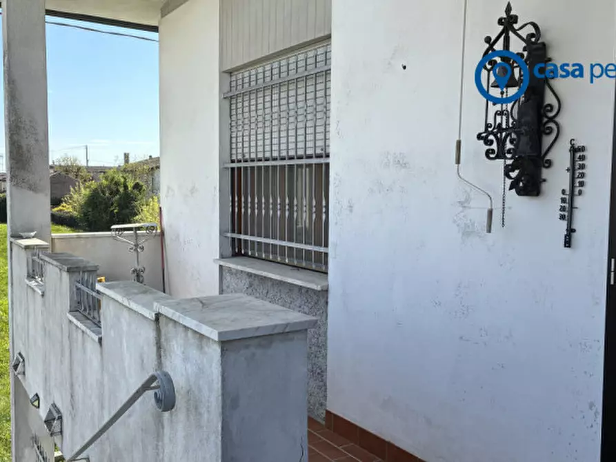 Immagine 14 di Casa bifamiliare in vendita  in Via Pietro Nenni, 3 a Gavello
