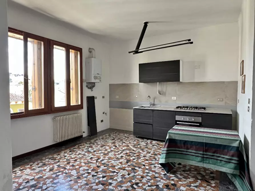 Immagine 6 di Appartamento in vendita  in Via u. Masotto, a Vicenza