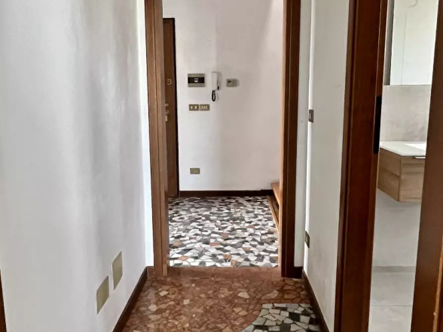 Immagine 11 di Appartamento in vendita  in Via u. Masotto, a Vicenza