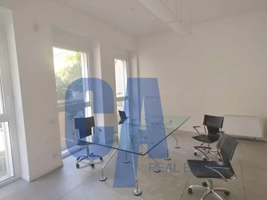 Immagine 3 di Ufficio in affitto  in VIA DEL FUSARO a Milano