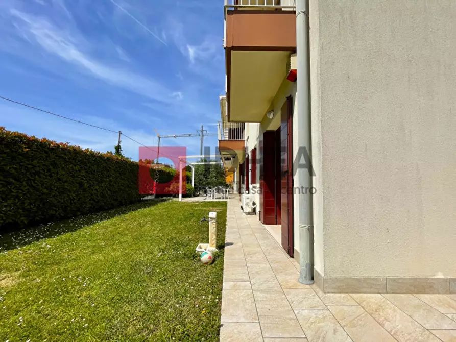 Immagine 5 di Appartamento in vendita  in Via Giacinto Gallina a Roncade