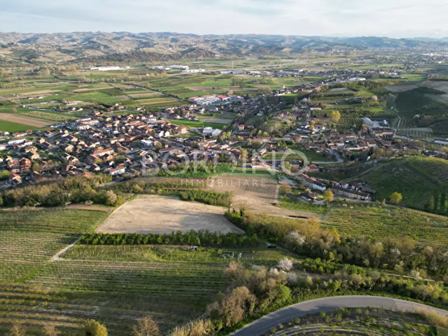 Immagine 10 di Villa in vendita  in Via Roma Snc a Magliano Alfieri