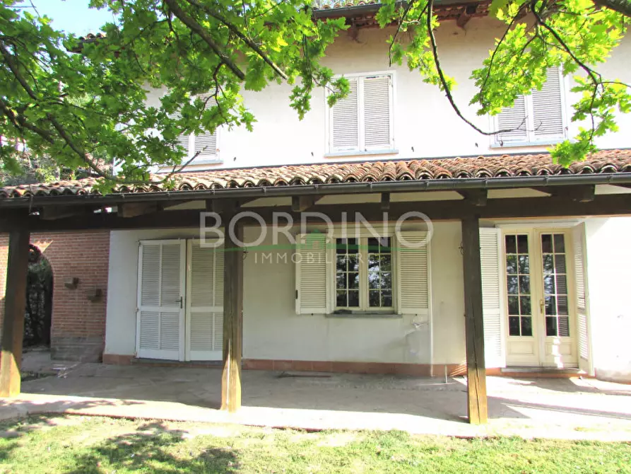 Immagine 12 di Villa in vendita  in Via Roma Snc a Magliano Alfieri