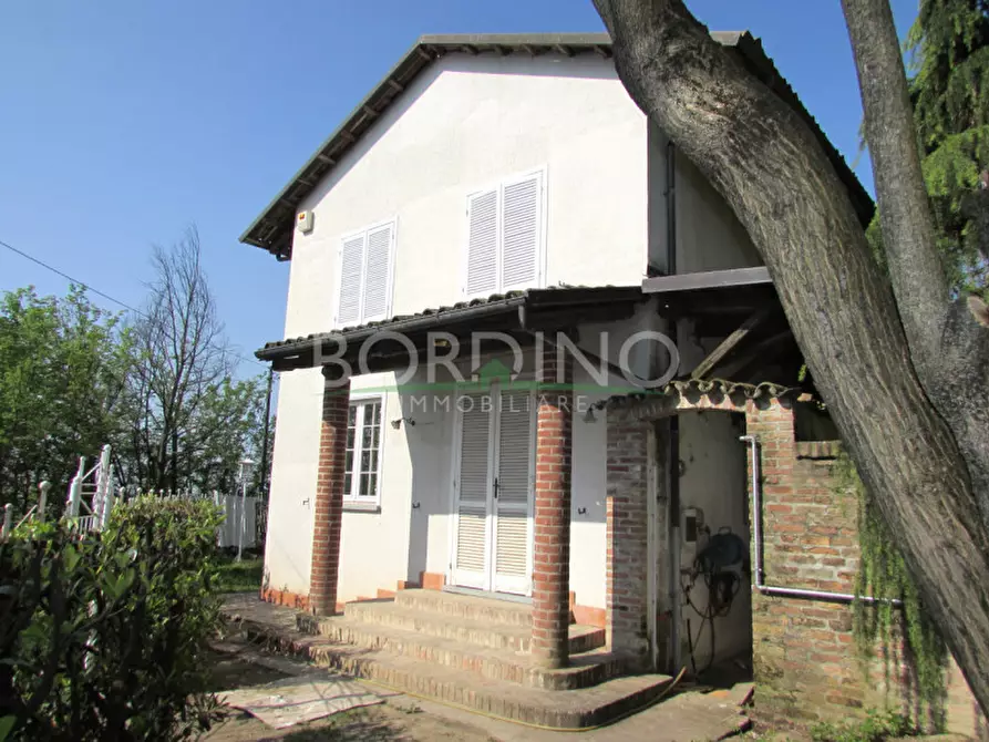 Immagine 14 di Villa in vendita  in Via Roma Snc a Magliano Alfieri