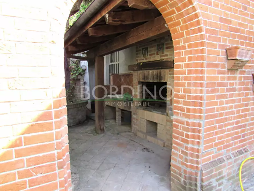 Immagine 17 di Villa in vendita  in Via Roma Snc a Magliano Alfieri