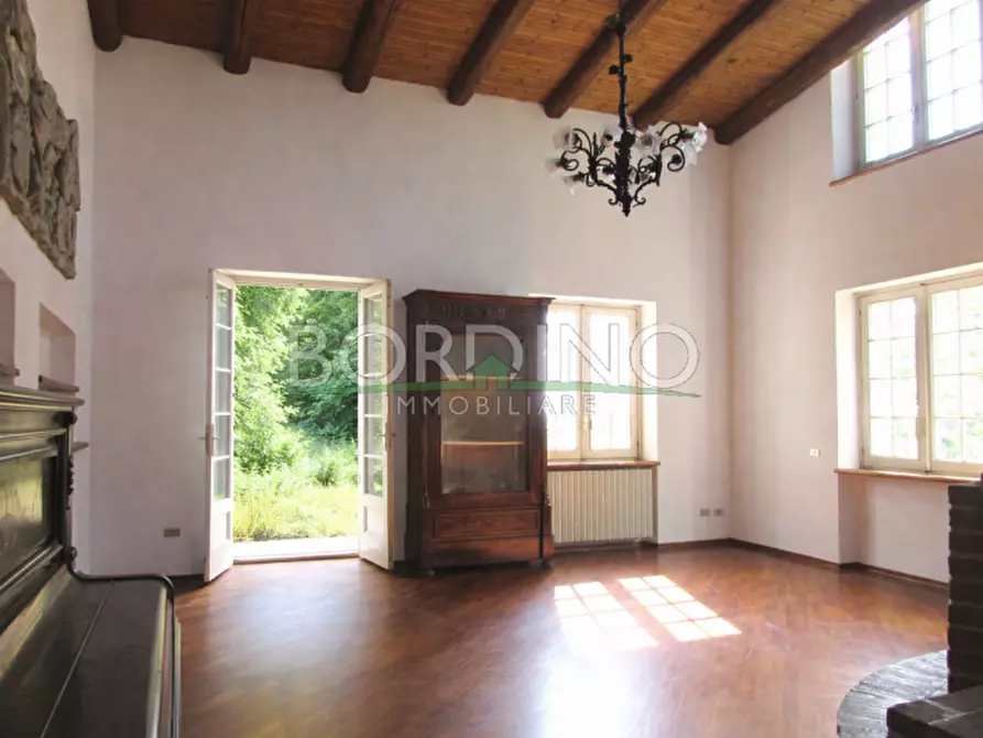 Immagine 19 di Villa in vendita  in Via Roma Snc a Magliano Alfieri