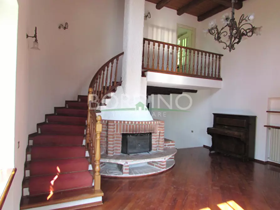 Immagine 23 di Villa in vendita  in Via Roma Snc a Magliano Alfieri