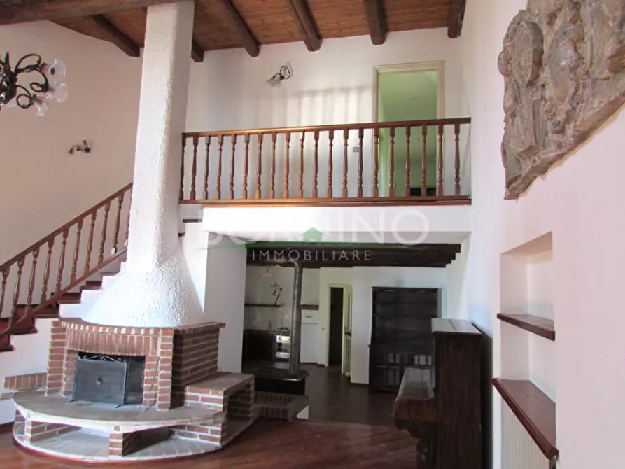 Immagine 26 di Villa in vendita  in Via Roma Snc a Magliano Alfieri