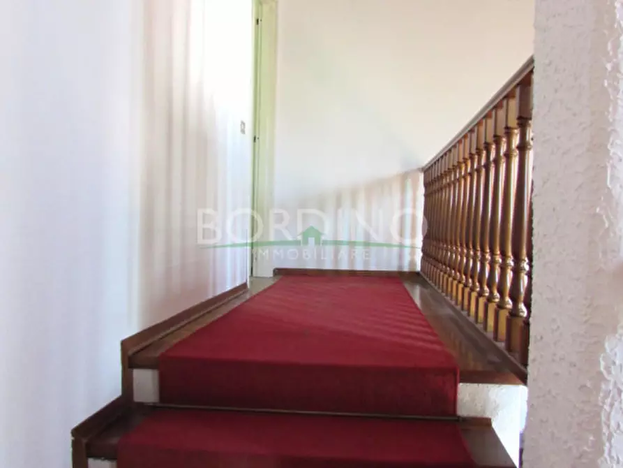 Immagine 33 di Villa in vendita  in Via Roma Snc a Magliano Alfieri