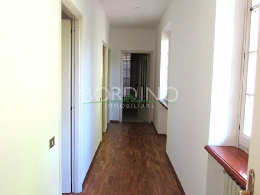 Immagine 37 di Villa in vendita  in Via Roma Snc a Magliano Alfieri