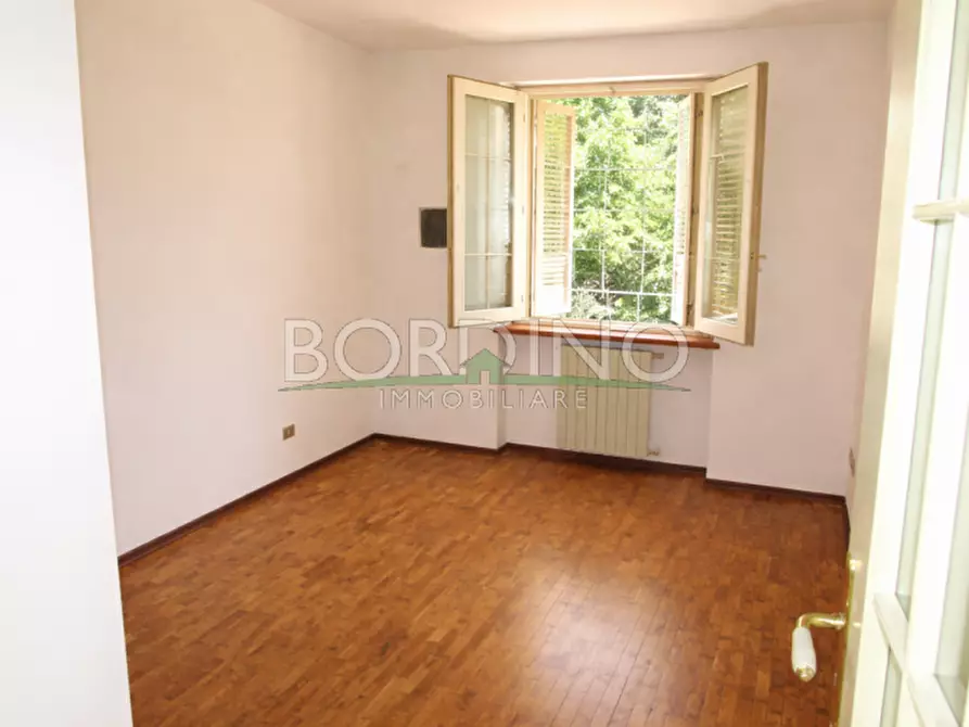 Immagine 38 di Villa in vendita  in Via Roma Snc a Magliano Alfieri