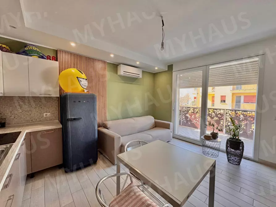 Immagine 4 di Appartamento in vendita  in via aldo musiani 30 a Rimini