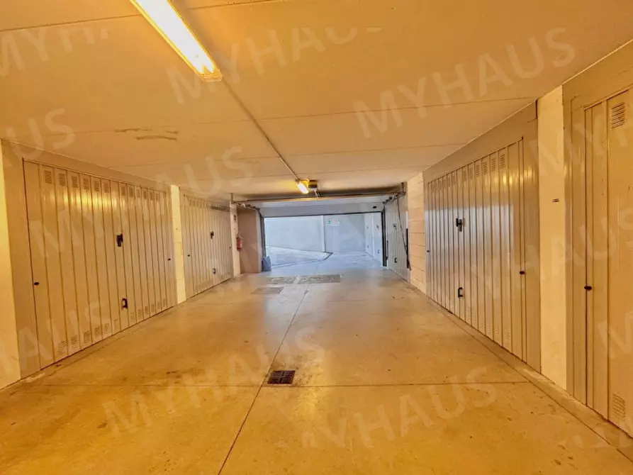 Immagine 21 di Appartamento in vendita  in via aldo musiani 30 a Rimini