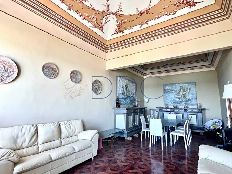 Immagine 1 di Appartamento in vendita  in Via Antonio Ghilini 37 a Loano