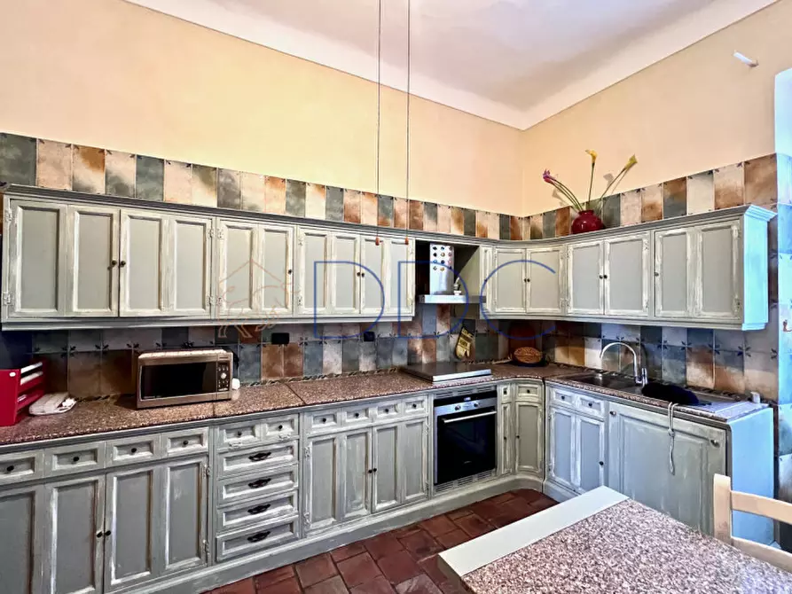 Immagine 11 di Appartamento in vendita  in Via Antonio Ghilini 37 a Loano