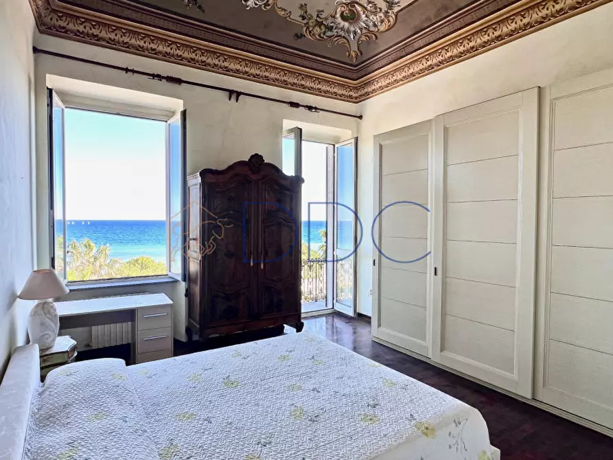 Immagine 19 di Appartamento in vendita  in Via Antonio Ghilini 37 a Loano