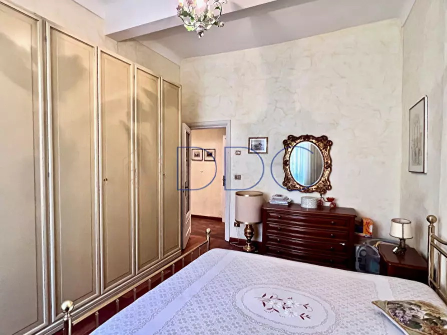 Immagine 25 di Appartamento in vendita  in Via Antonio Ghilini 37 a Loano