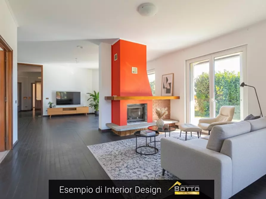 Immagine 7 di Villa in vendita  in Via Giusto Caligara 2 a Arona