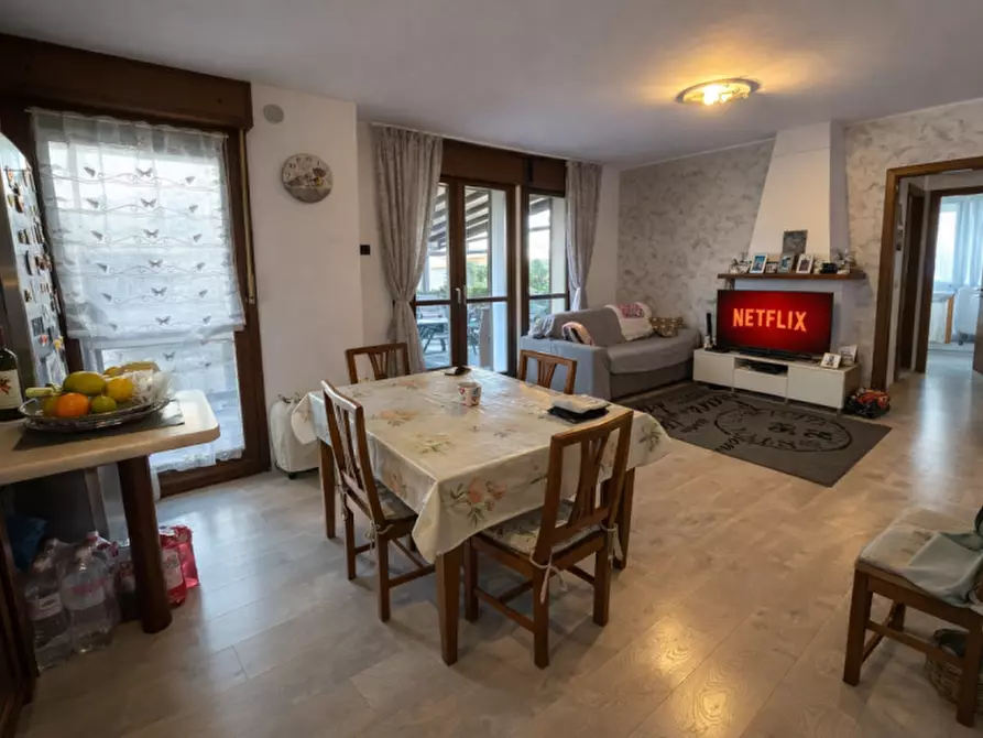 Immagine 3 di Appartamento in vendita  in Via Cognaro 220 a Villanova Di Camposampiero