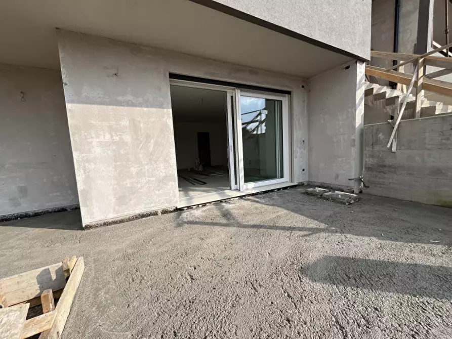 Immagine 3 di Appartamento in vendita  in via bacchiglione 12 a Noale