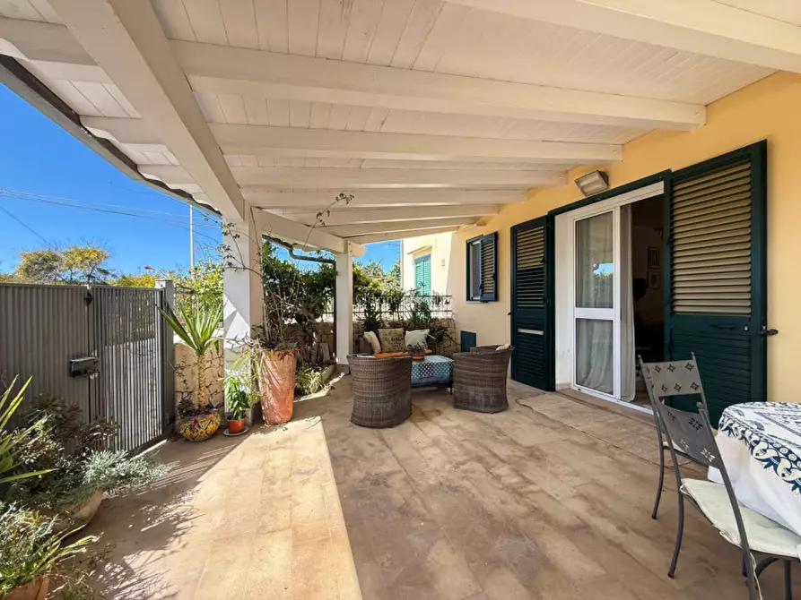 Immagine 2 di Villetta a schiera in vendita  in Via del Laghetto a Modica