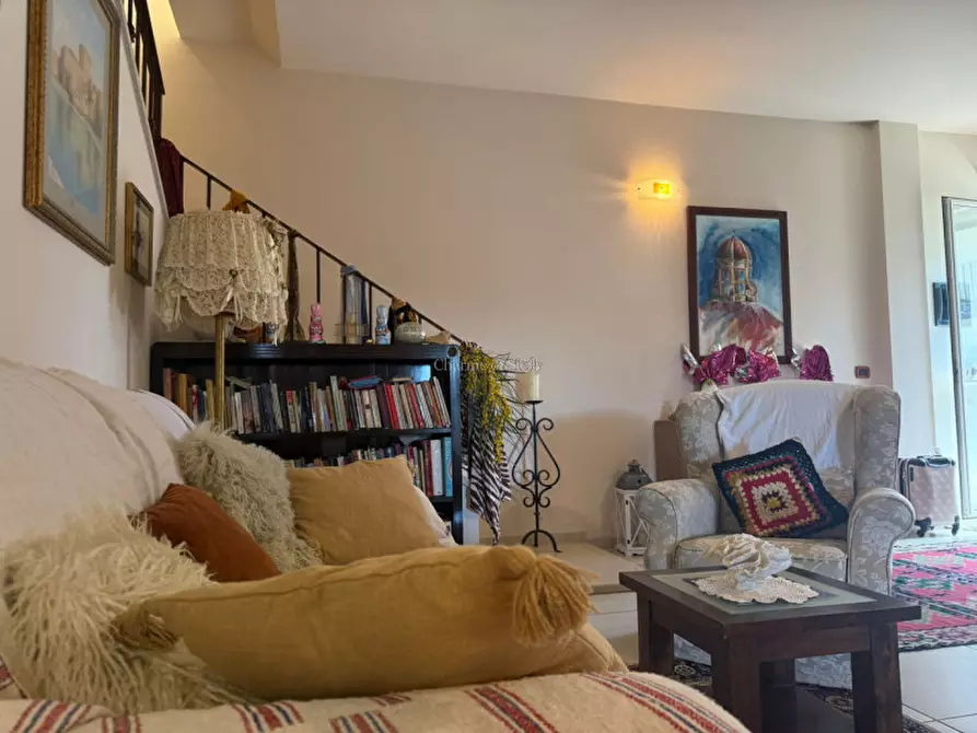 Immagine 15 di Villetta a schiera in vendita  in Via del Laghetto a Modica