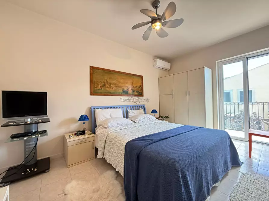 Immagine 17 di Villetta a schiera in vendita  in Via del Laghetto a Modica