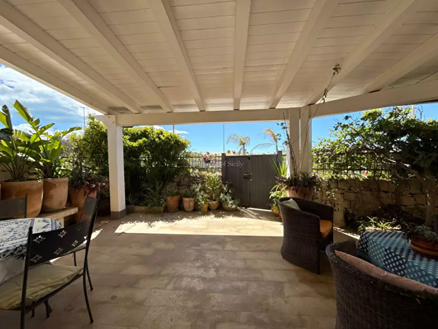 Immagine 30 di Villetta a schiera in vendita  in Via del Laghetto a Modica