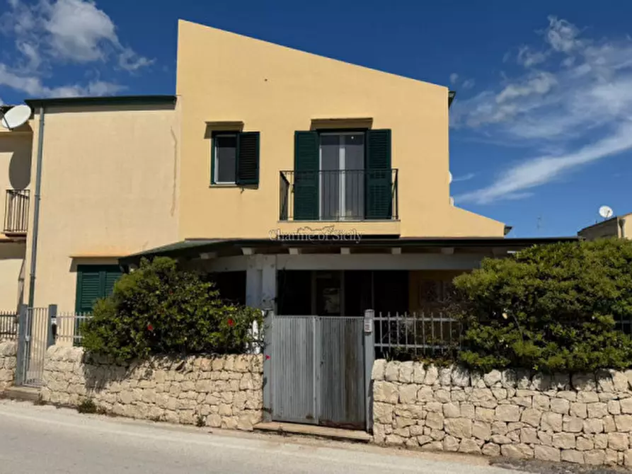 Immagine 36 di Villetta a schiera in vendita  in Via del Laghetto a Modica