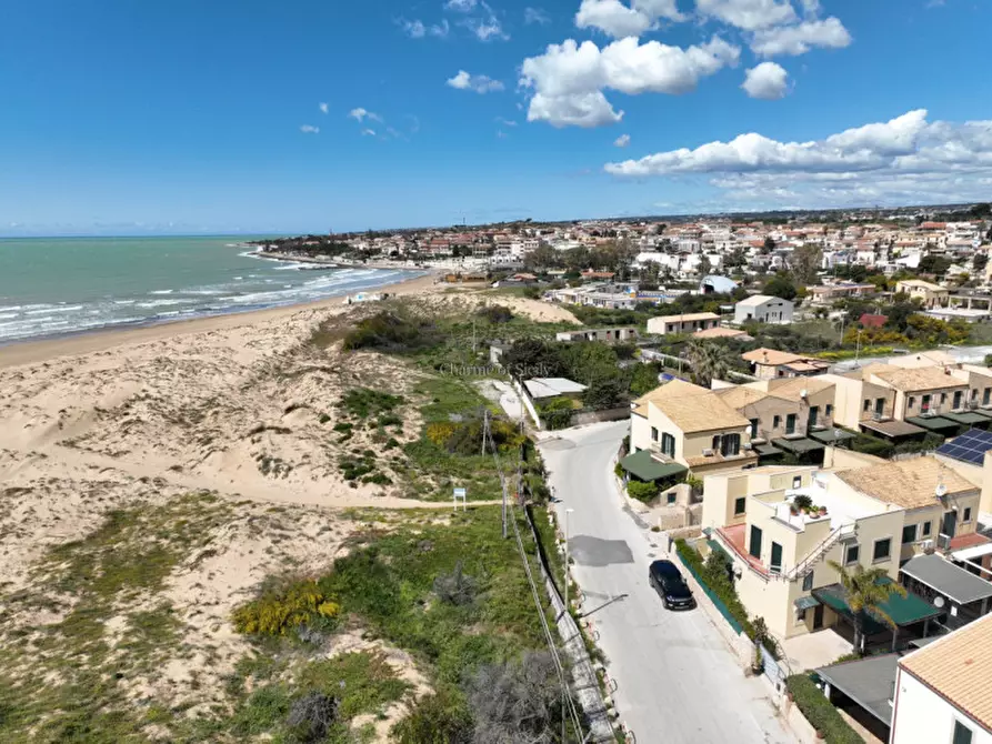 Immagine 47 di Villetta a schiera in vendita  in Via del Laghetto a Modica