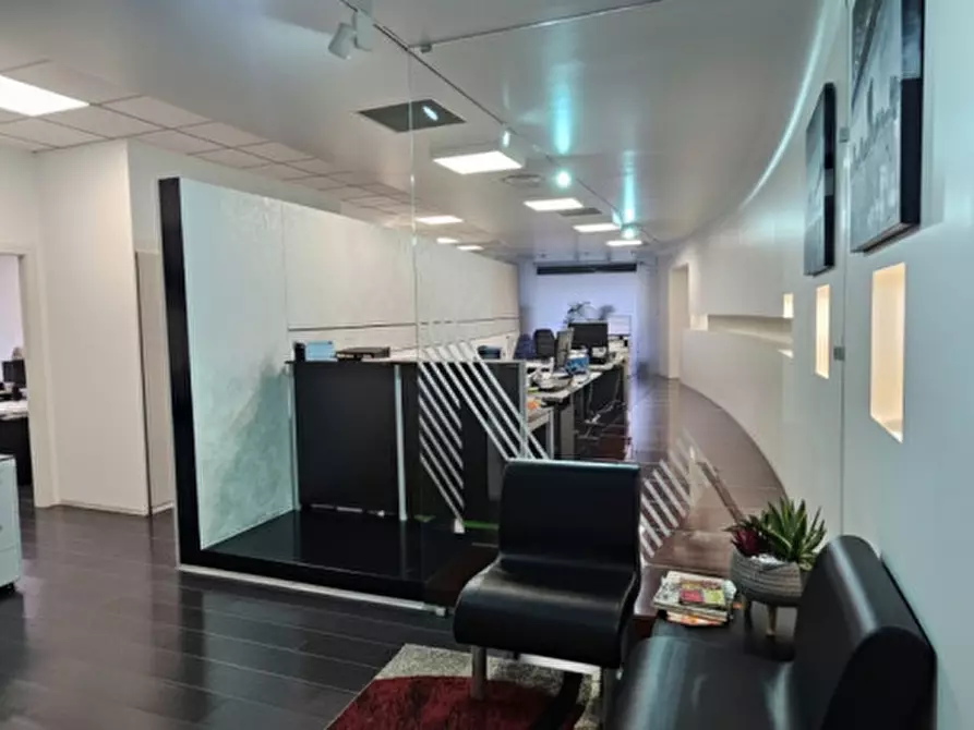 Immagine 1 di Ufficio in affitto  in Via vecchia Ferriera a Vicenza