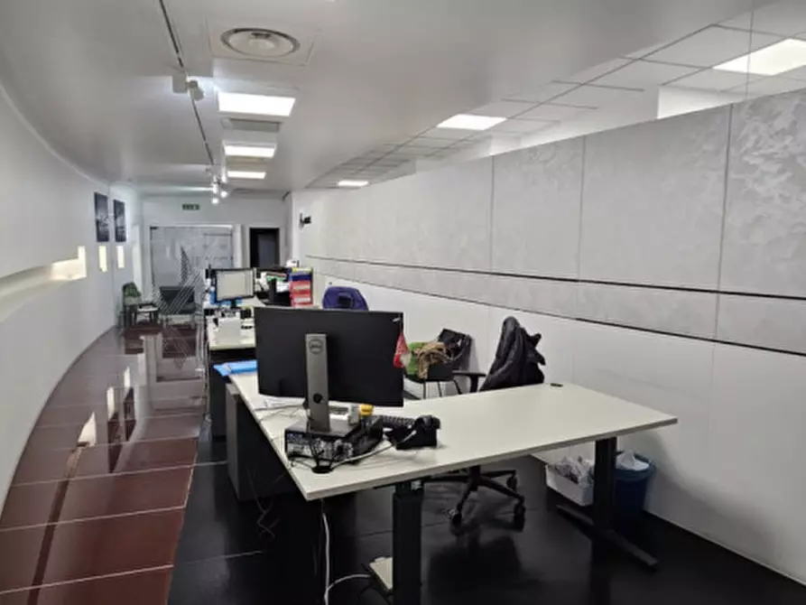 Immagine 2 di Ufficio in affitto  in Via vecchia Ferriera a Vicenza