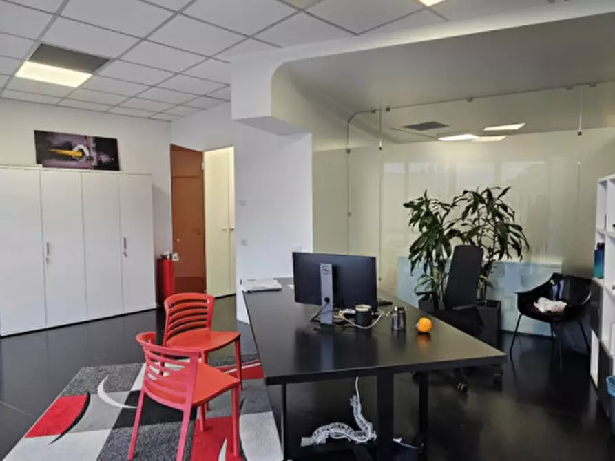 Immagine 4 di Ufficio in affitto  in Via vecchia Ferriera a Vicenza