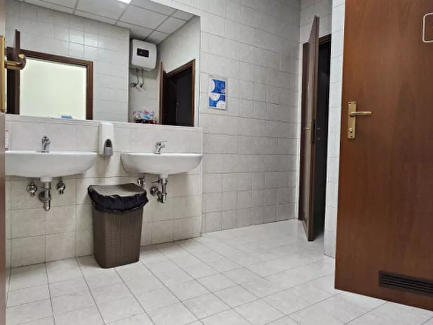 Immagine 14 di Ufficio in affitto  in Via vecchia Ferriera a Vicenza