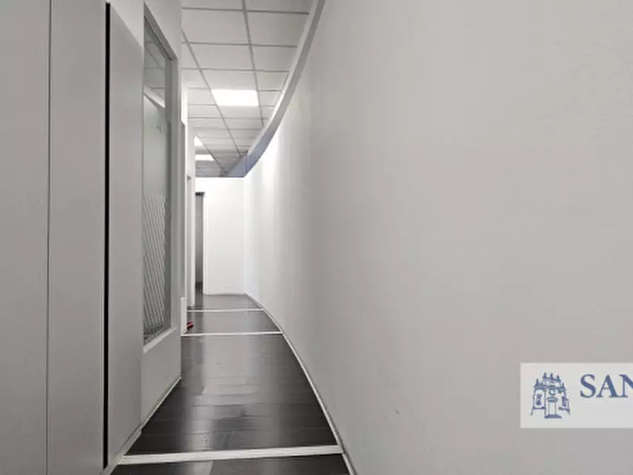Immagine 16 di Ufficio in affitto  in Via vecchia Ferriera a Vicenza