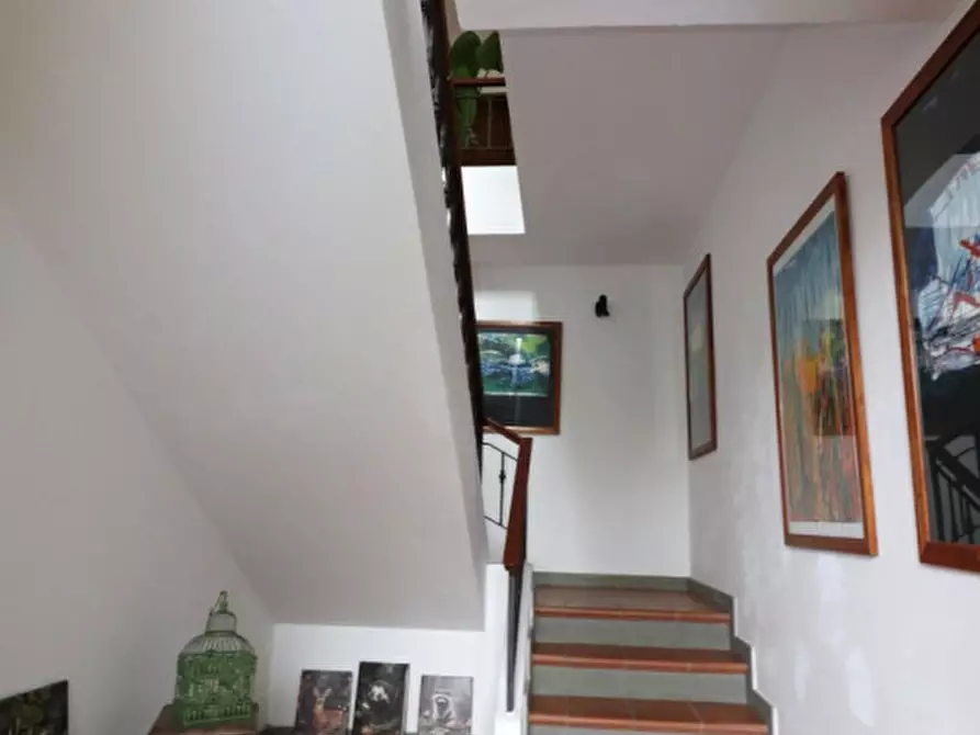 Immagine 5 di Villa in vendita  in Via Chiantigiana a Montevarchi