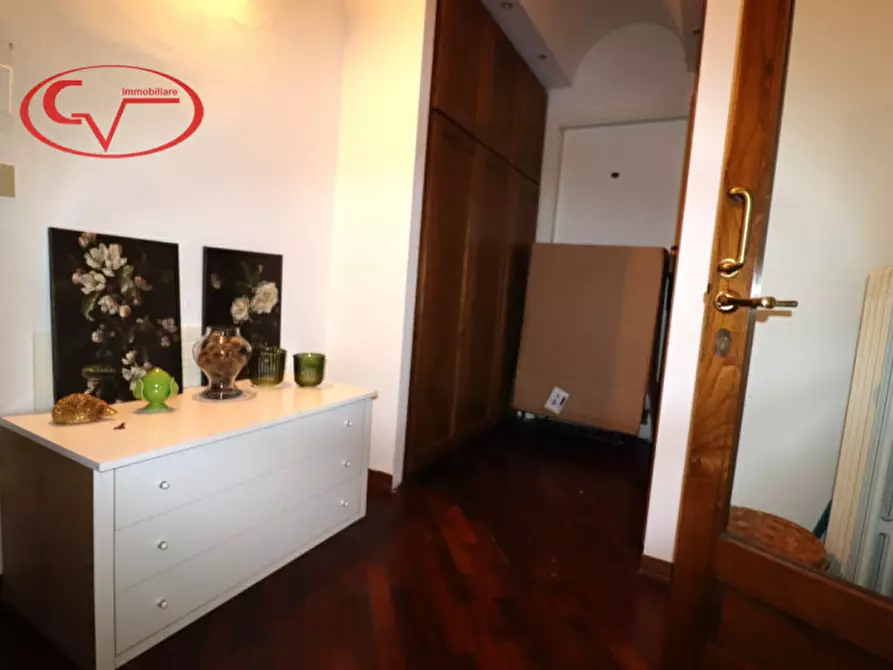 Immagine 12 di Villa in vendita  in Via Chiantigiana a Montevarchi