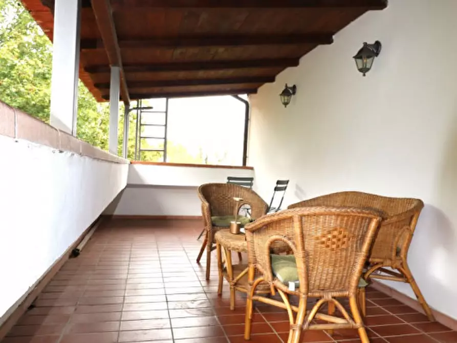 Immagine 27 di Villa in vendita  in Via Chiantigiana a Montevarchi