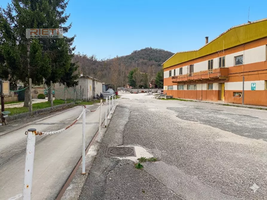Immagine 4 di Capannone industriale in vendita  in Via Salaria per L'Aquila a Cittaducale