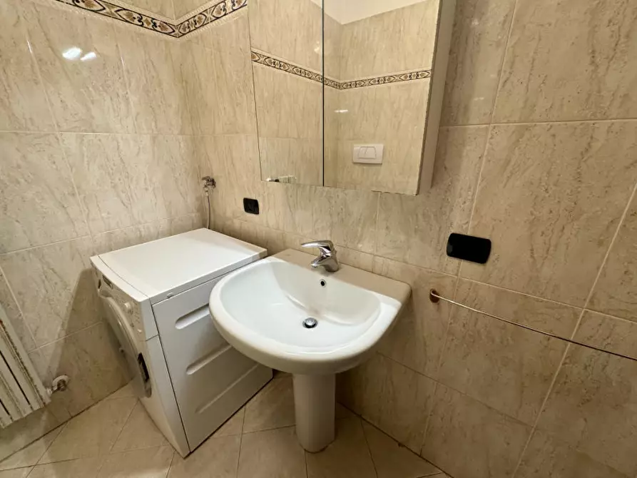 Immagine 17 di Appartamento in vendita  in Corso Trapani a Torino