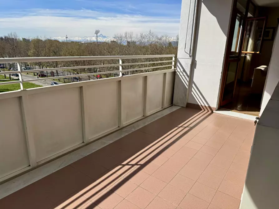 Immagine 21 di Appartamento in vendita  in Corso Trapani a Torino