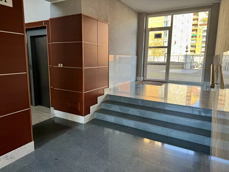 Immagine 25 di Appartamento in vendita  in Corso Trapani a Torino