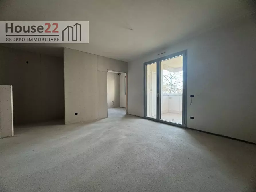 Immagine 6 di Appartamento in vendita  in Via Divisione Folgore 9 a Vicenza