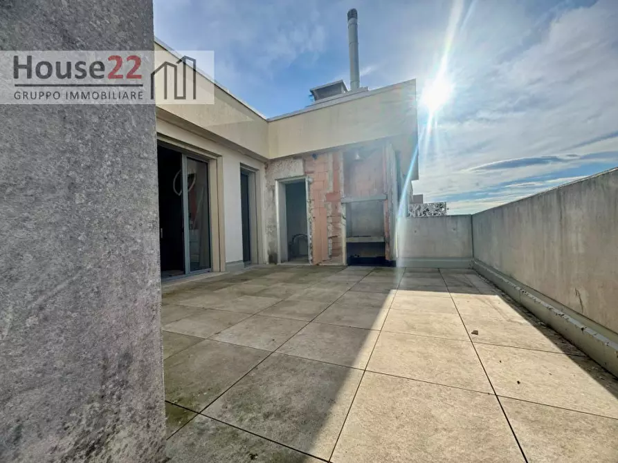 Immagine 2 di Attico in vendita  in Via Divisione Folgore 9/C a Vicenza