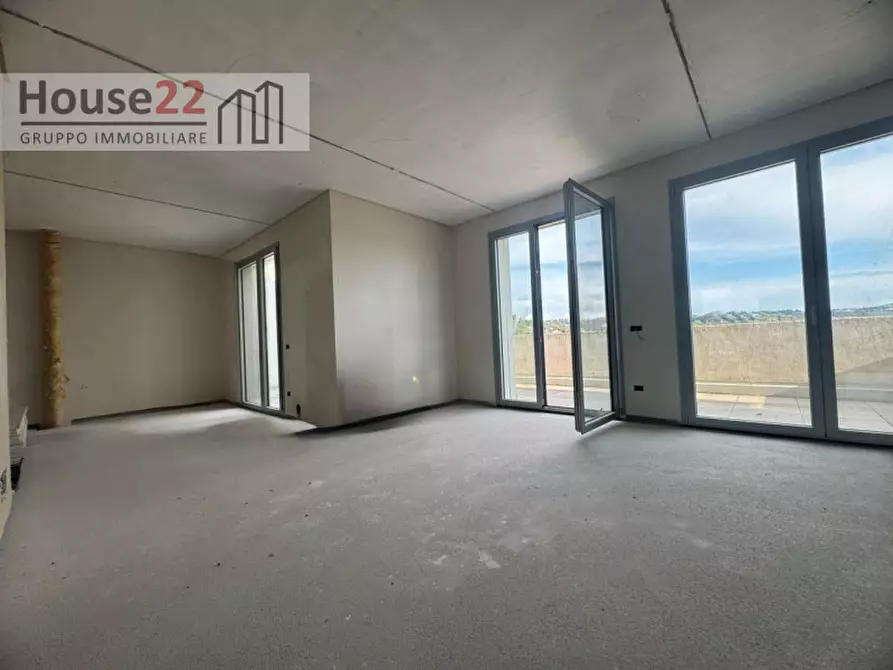 Immagine 4 di Attico in vendita  in Via Divisione Folgore 9/C a Vicenza