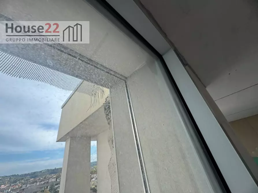 Immagine 11 di Attico in vendita  in Via Divisione Folgore 9/C a Vicenza